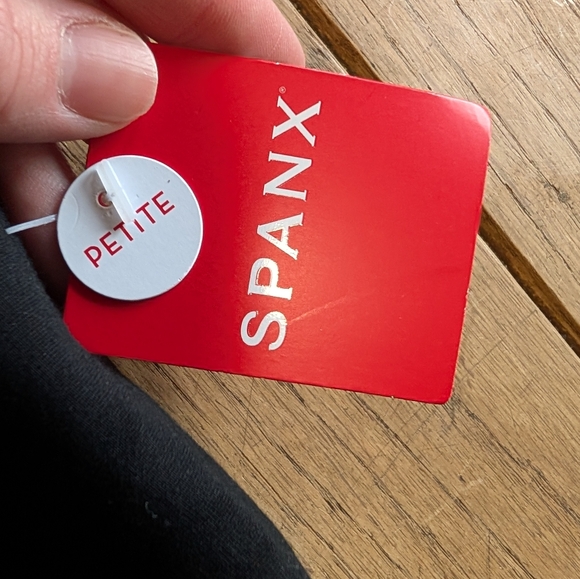 Nwt Women's Spanx Perfect Sleeveless Jumpsuit In Black Size XL Petite - Picture 6 of 8